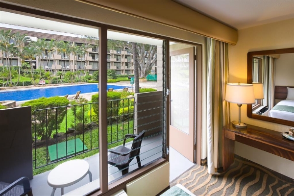 BEST WESTERN IRAZU HOTEL AND STUDIOS